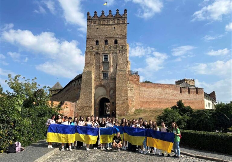 Пізнавальна краєзнавча екскурсія до Луцького замку