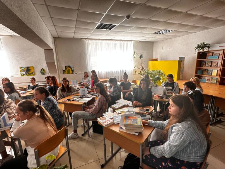 Літературна кав’ярня до Всеукраїнського дня бібліотек