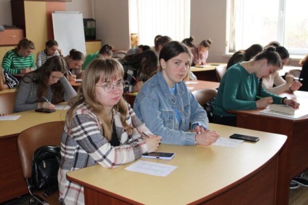 Про успішне працевлаштування студенти-дошкільники думають завчасно