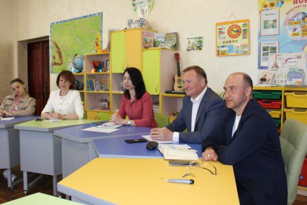 ТВОРЧИЙ РОЗВИТОК МАЙБУТНЬОГО ВЧИТЕЛЯ