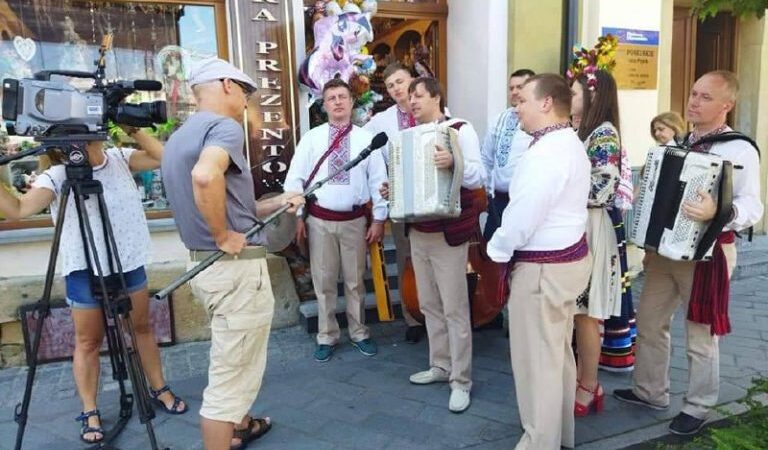 Незламні, бо об’єднані. Міжнародний фестиваль фольклору «Тиждень культури Бескидської»
