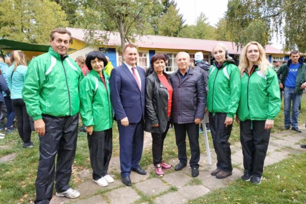 До Всесвітнього Дня туризму