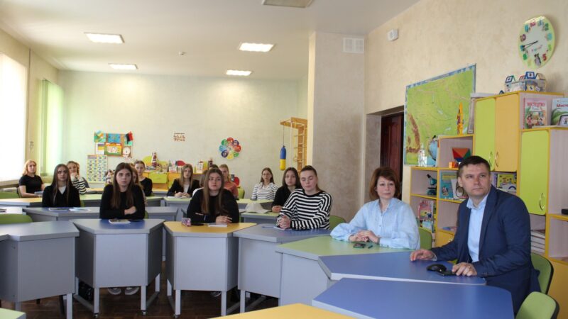 Гостьова лекція на тему “Основні напрями та перспективи розвитку сучасної математики. Інноваційні технології навчання математики в початкових класах” Наталії Шилової