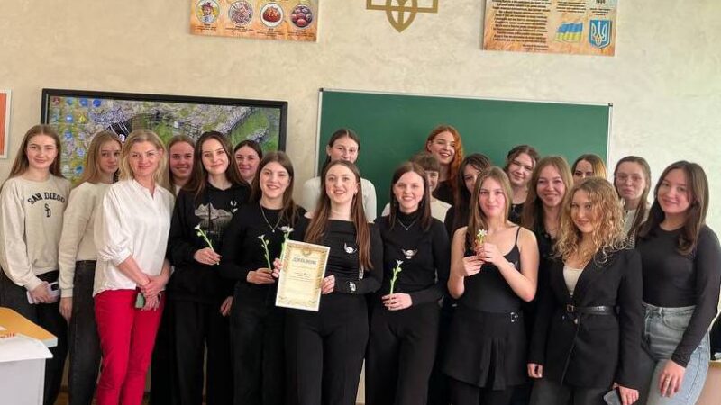 Педагогічний брейн-ринг: інтелектуальні змагання для справжніх професіоналів!