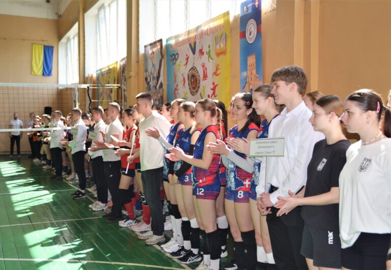 СТАРТУВАВ ХХХІІ ВСЕУКРАЇНСЬКИЙ ВОЛЕЙБОЛЬНИЙ ТУРНІР «ВОЛИНЬ ЗУСТРІЧАЄ ДРУЗІВ» (+ВІДЕО, ФОТО)
