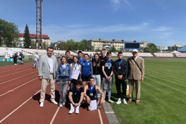 ПЕРЕМОГИ СТУДЕНТІВ ЛУЦЬКОГО ПЕДАГОГІЧНОГО КОЛЕДЖУ НА ЧЕМПІОНАТІ ЛУЦЬКА З ЛЕГКОЇ АТЛЕТИКИ!