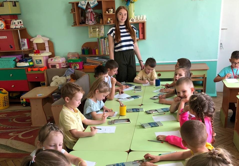 Ви зараз переглядаєте ЛІТНЯ ПРАКТИКА: ВІД ТЕОРІЇ ДО ДІЙ