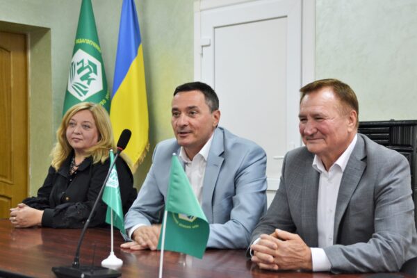 КОНСТРУКТИВНИЙ ДІАЛОГ ПРО ЯКІСТЬ ОСВІТИ