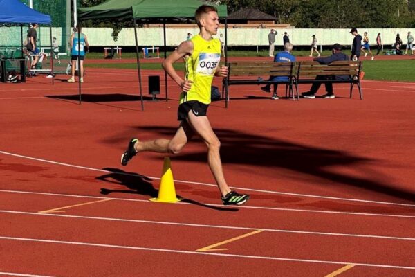 НАШ СТУДЕНТ – СРІБНИЙ ПРИЗЕР ЧЕМПІОНАТУ УКРАЇНИ З ЛЕГКОЇ АТЛЕТИКИ