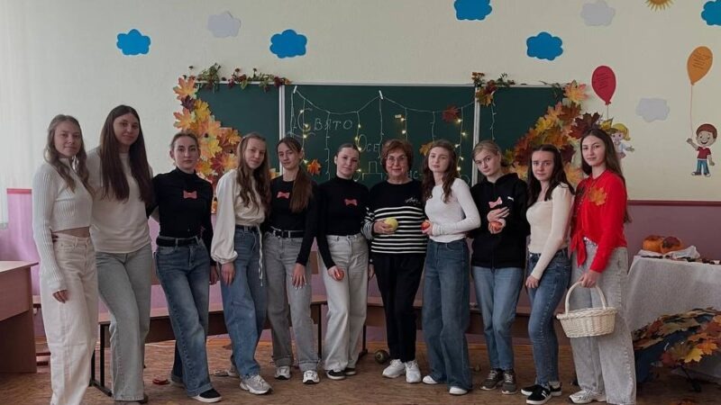 ОСІННЄ “ДЖИНС-ПАТІ”