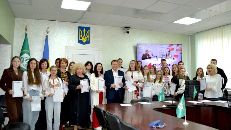 ТРАДИЦІЯ ЄДНАННЯ СЛОВОМ: РАДІОДИКТАНТ-2025