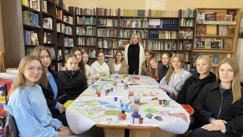 SMART-сесія «Коли серце говорить кольорами»:  арт-терапевтична практика для здобувачів освіти
