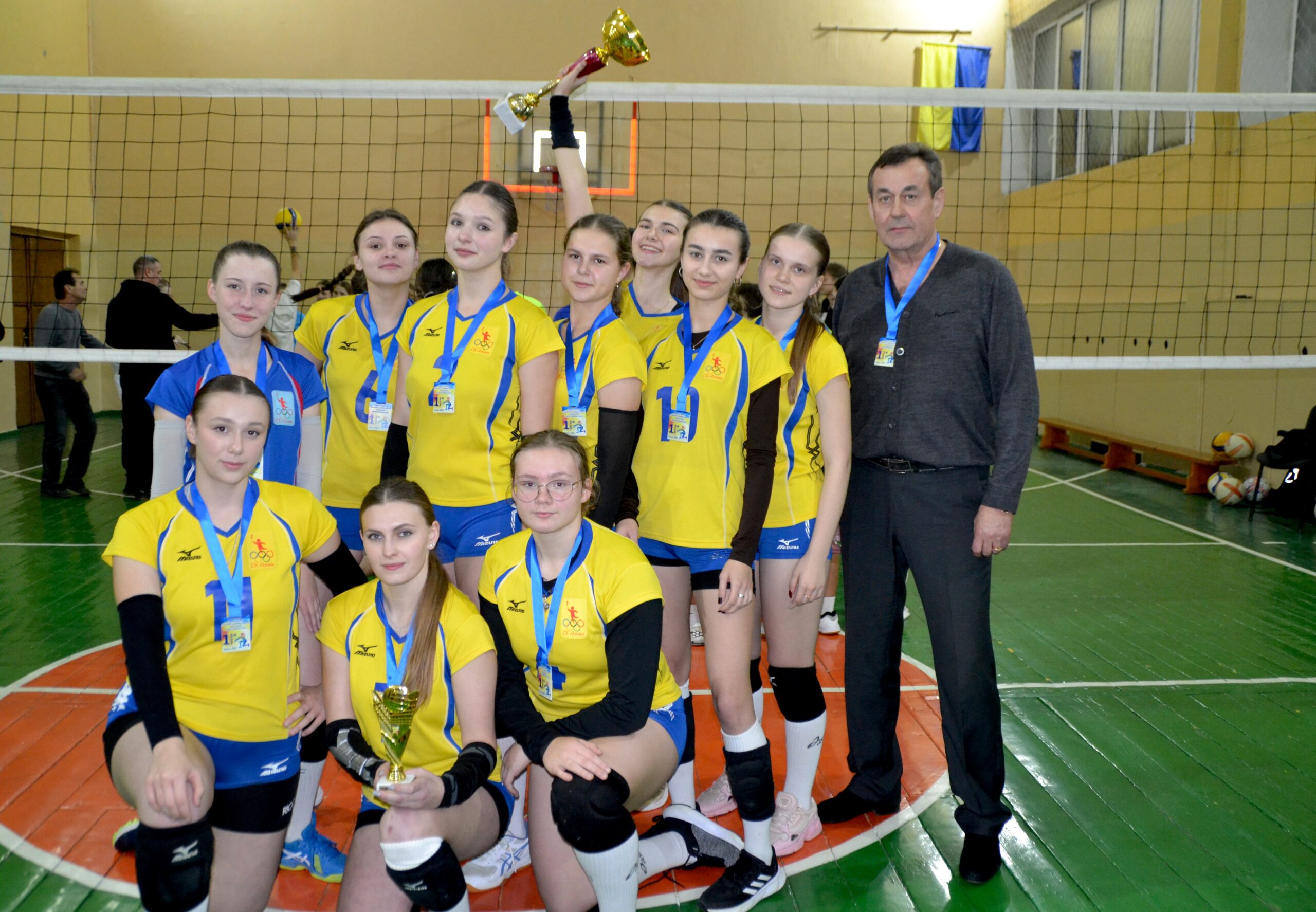 Ви зараз переглядаєте ДРУГА ПЕРЕМОГА У ВОЛЕЙБОЛІ: ЗБІРНА ДІВЧАТ ЛУЦЬКОГО ПЕДАГОГІЧНОГО ІНСТИТУТУ – ЧЕМПІОНИ МІСТА! (+ФОТО)