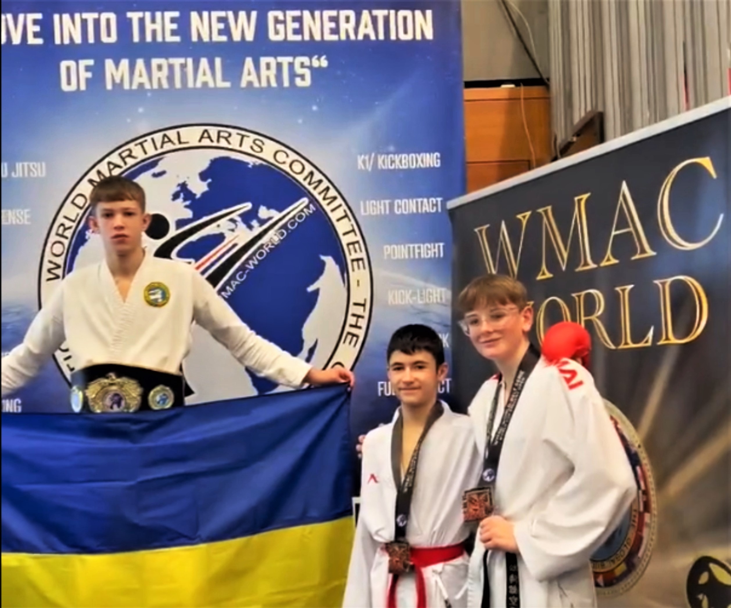 Ви зараз переглядаєте НАШ СТУДЕНТ – ЧЕМПІОН КУБКА СВІТУ З БОЙОВИХ МИСТЕЦТВ ТА ВОЛОДАР БІЙЦІВСЬКОГО ПОЯСА!