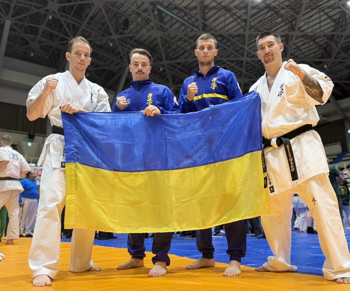 Ви зараз переглядаєте НАШ ВИКЛАДАЧ – У ТОП-16 НА ЧЕМПІОНАТІ СВІТУ З КАРАТЕ!