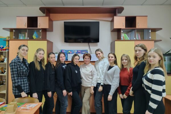 НОВІ ПІДХОДИ У РОБОТІ З ДОШКІЛЬНЯТАМИ: ІННОВАЦІЇ, ЩО ЗМІНЮЮТЬ ОСВІТУ