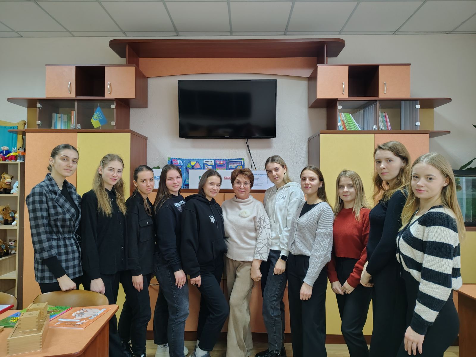 Ви зараз переглядаєте НОВІ ПІДХОДИ У РОБОТІ З ДОШКІЛЬНЯТАМИ: ІННОВАЦІЇ, ЩО ЗМІНЮЮТЬ ОСВІТУ