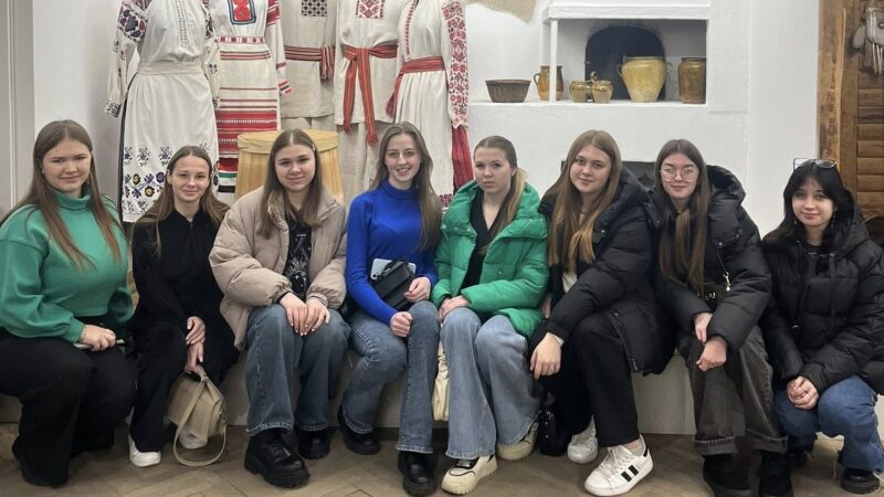 КОЛО ЧАСУ: МАНДРИ УКРАЇНСЬКОЮ КУЛЬТУРОЮТА ТРАДИЦІЯМИ