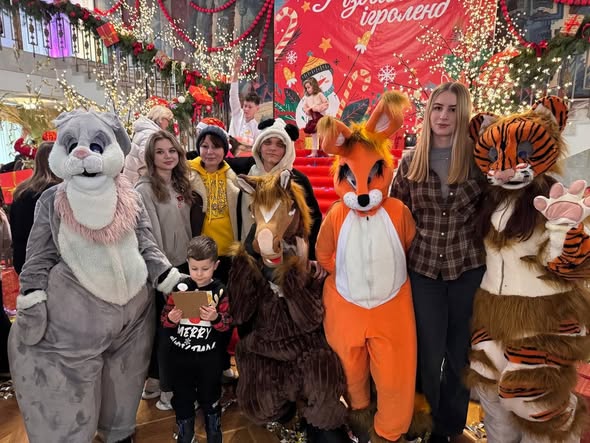 Ви зараз переглядаєте ВОЛОНТЕРСЬКА ІНІЦІАТИВА:  «РІЗДВЯНИЙ ІГРОЛЕНД»