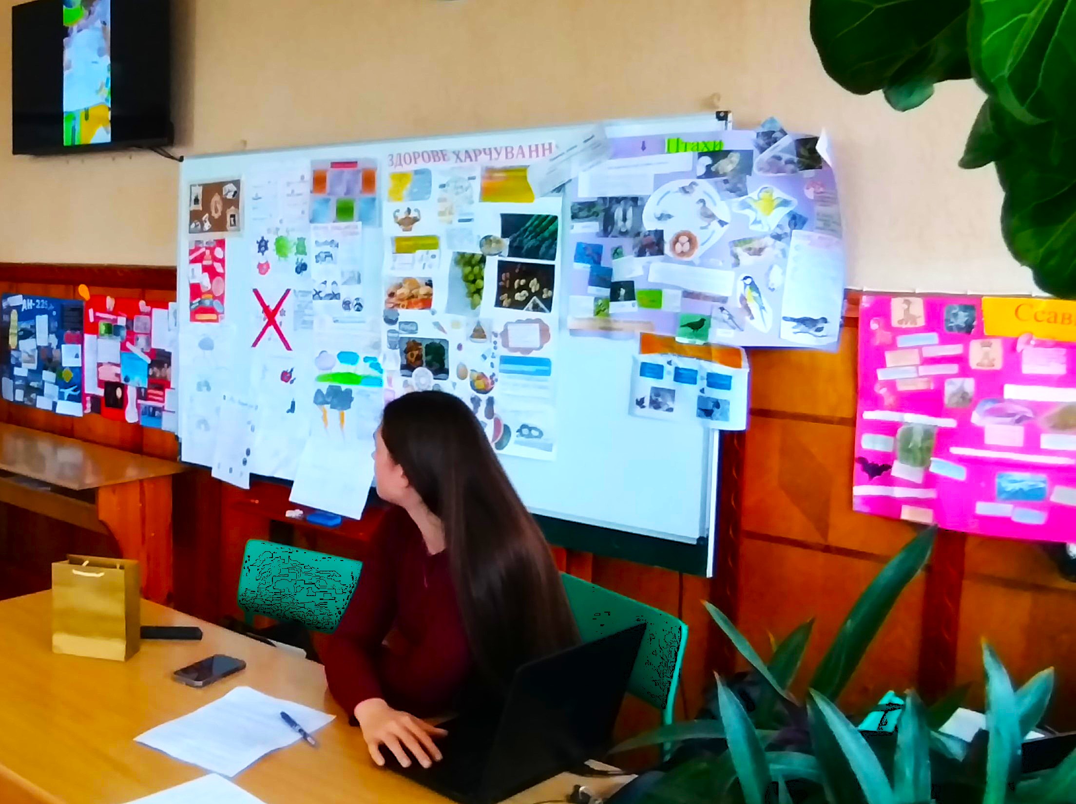 Ви зараз переглядаєте Асистент вчителя у інклюзивному класі: практичний досвід, труднощі та шляхи професійного зростання