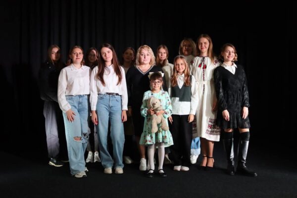 ПЕРФОРМАНС «СПАСИБІ ТОБІ, ГЕРОЄ!»