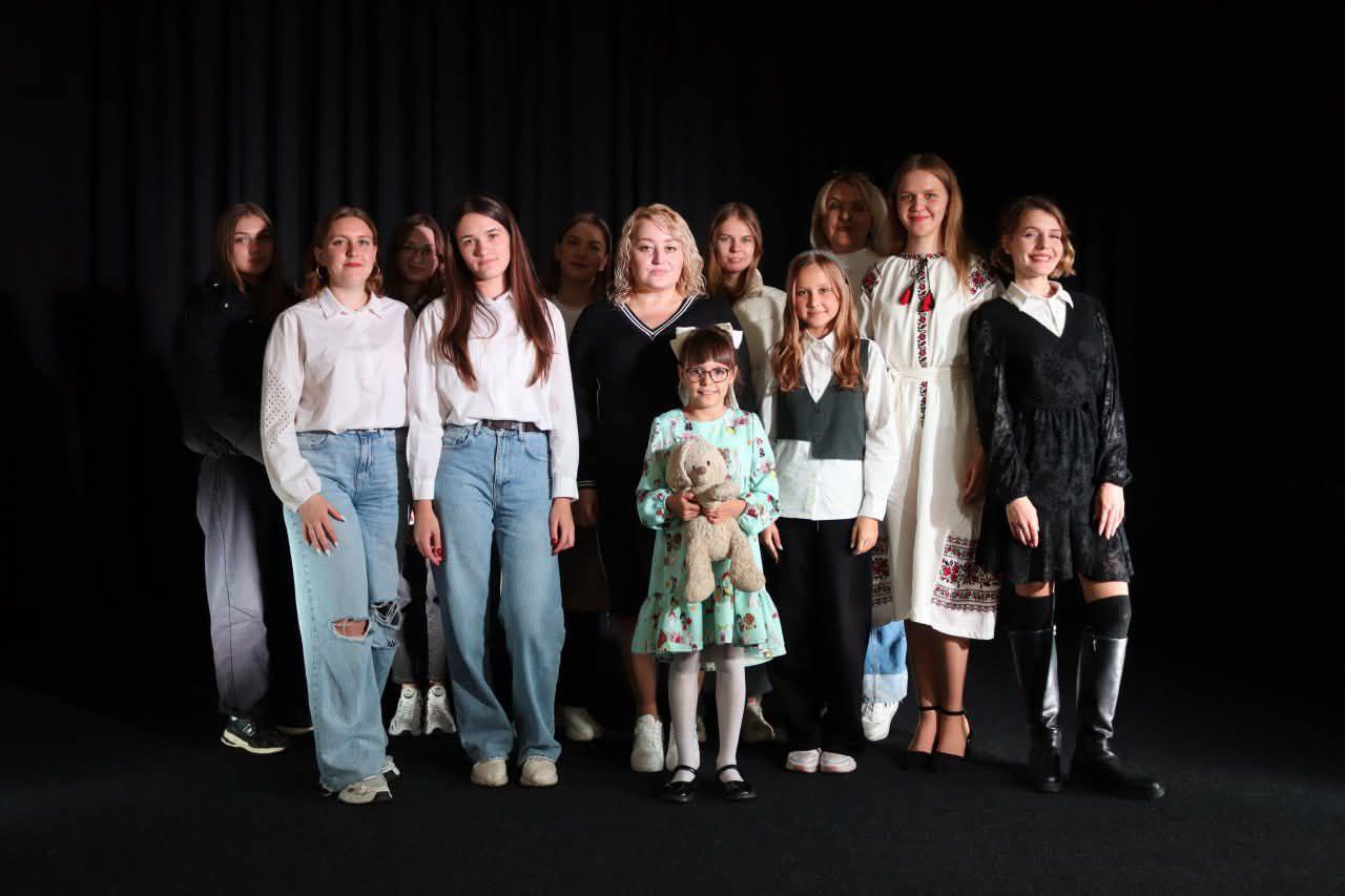 Ви зараз переглядаєте ПЕРФОРМАНС «СПАСИБІ ТОБІ, ГЕРОЄ!»