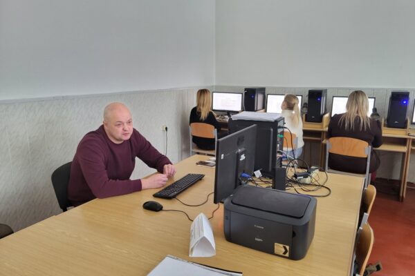 Автоматизація створення однотипних документів  з різними реквізитами