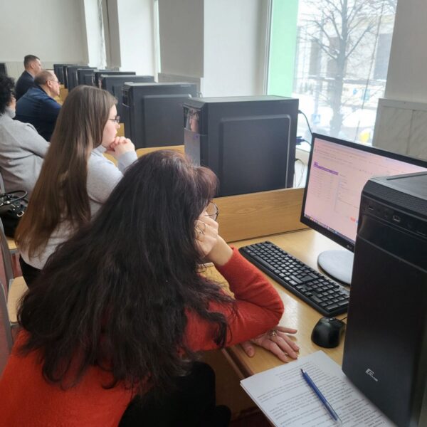 Автоматизація створення однотипних документів з різними реквізитами