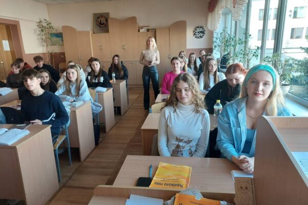 Репродуктивне здоров’я без міфів: зустріч студентів із лікарем-гінекологом