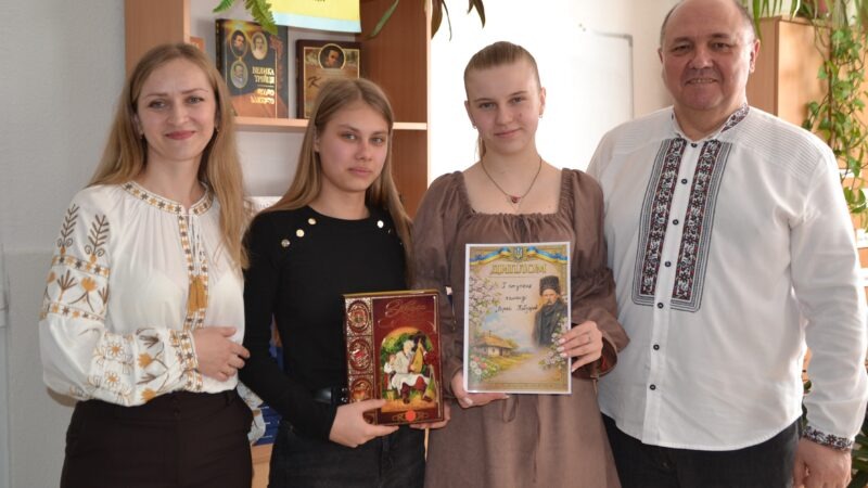 ІНТЕЛЕКТУАЛЬНА АРГУМЕНТ-ГРА «ШЕВЧЕНКО-СУПЕРГЕРОЙ» ОБʼЄДНАЛА ПЕРШОКУРСНИКІВ