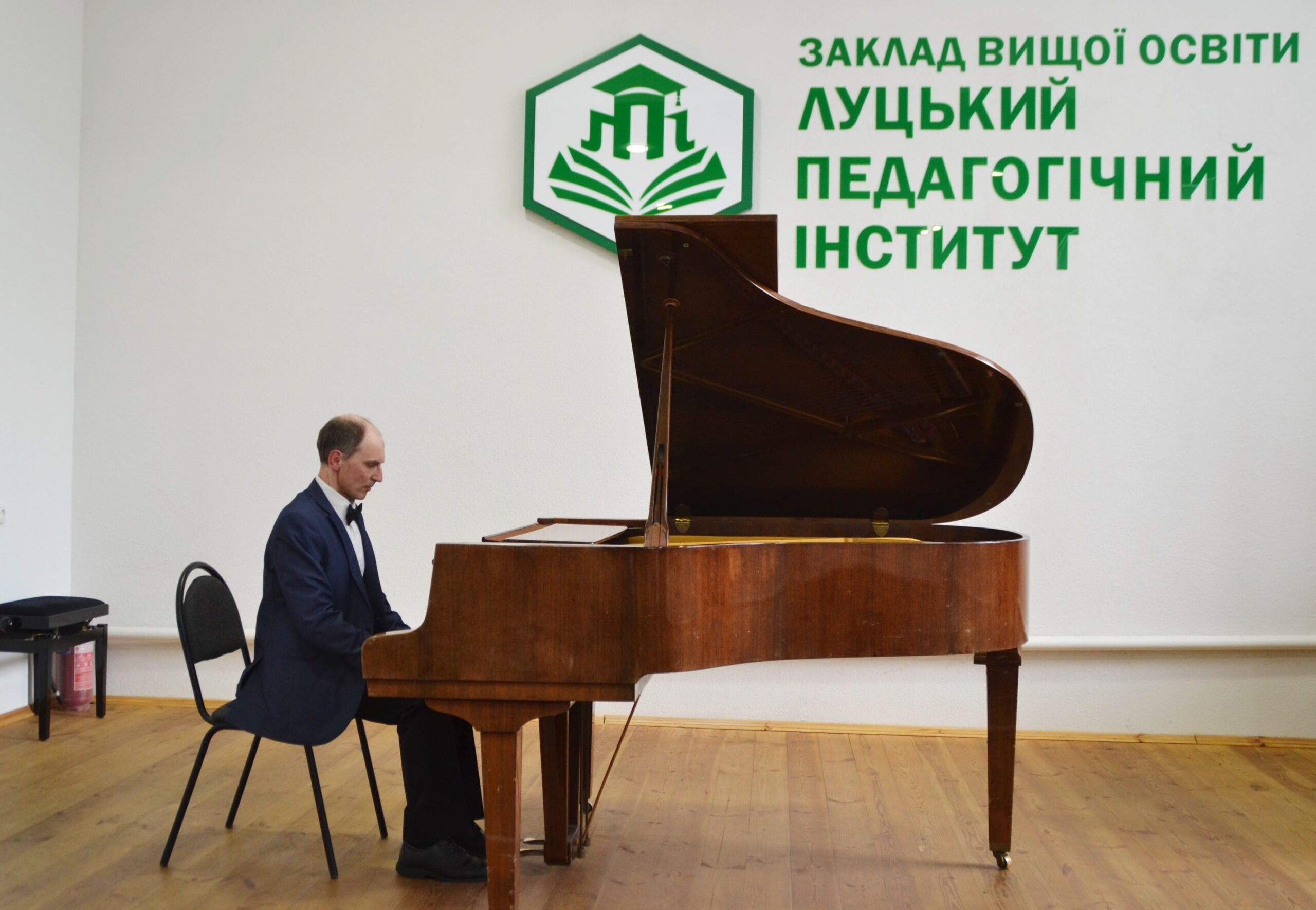 Ви зараз переглядаєте ШЕДЕВРИ СВІТОВОЇ ФОРТЕПІАННОЇ МУЗИКИ У ВИКОНАННІ ЮРІЯ ПОПОВА