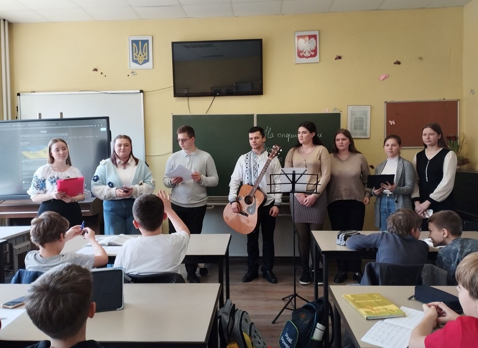 Ви зараз переглядаєте ПРОПЕДЕВТИЧНА ПРАКТИКА СТУДЕНТІВ-МУЗИКАНТІВ У ЛУЦЬКОМУ ЛІЦЕЇ №4