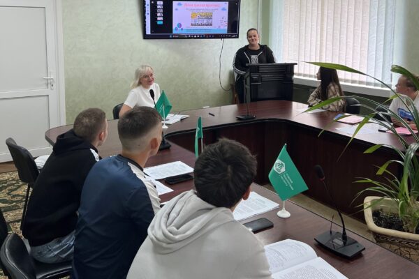 ТРЕТЬОКУРСНИКИ ДІЛИЛИСЬ ВРАЖЕННЯМИ РОБОТИ З ДІТЬМИ: ПРАКТИКА ОЧИМА СТУДЕНТІВ